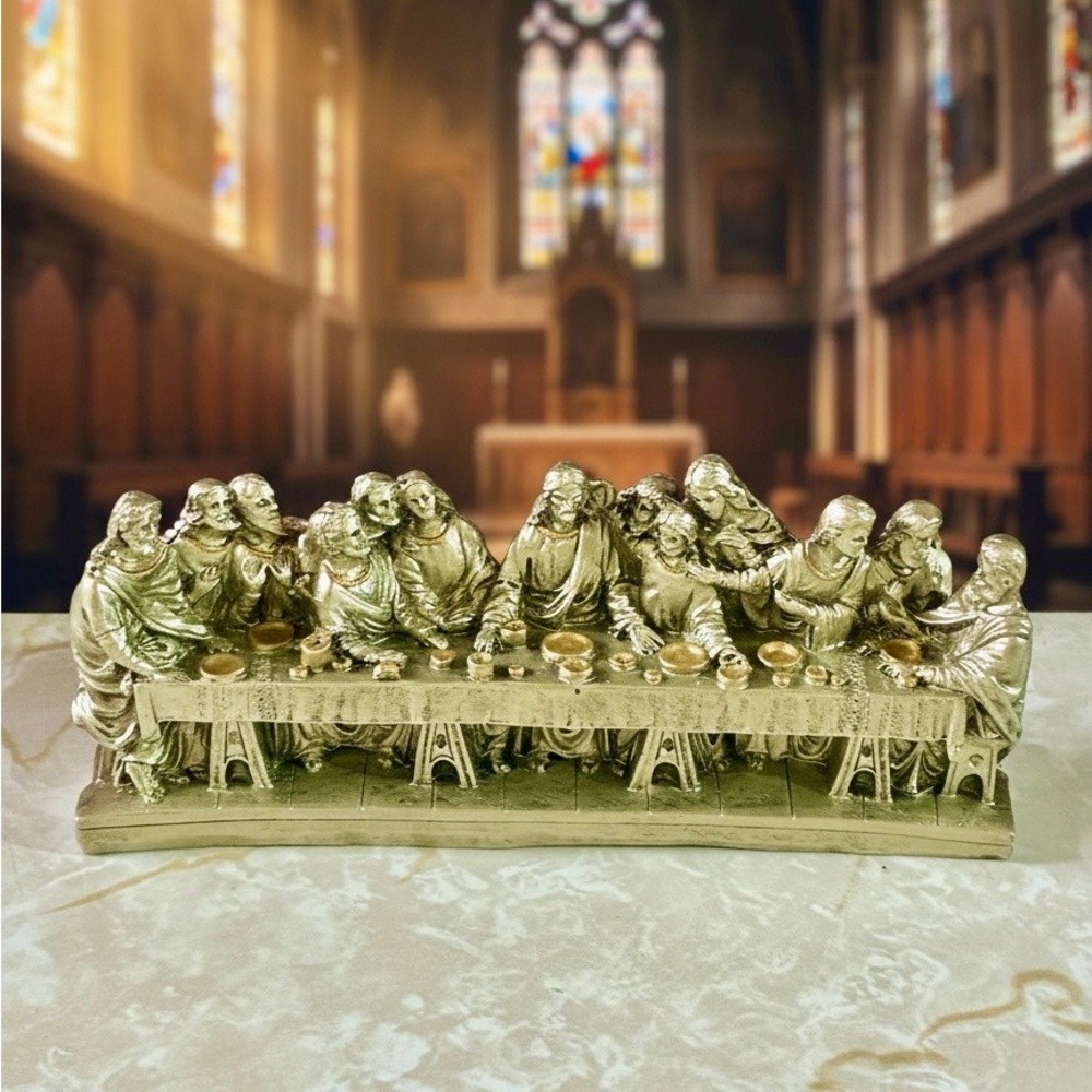 Gold Resin 'The Last Supper' Decorative Centerpiece